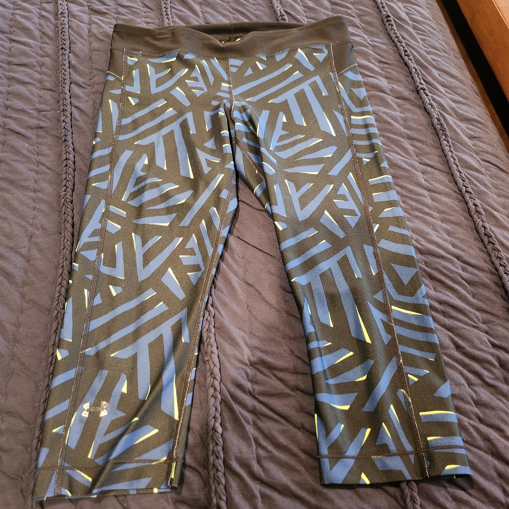 Patterned Leggings with Blue and Yellow Accents